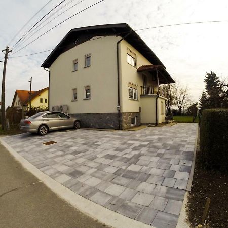 Apartments Andrej - Poetovio & Ptuj Exterior foto